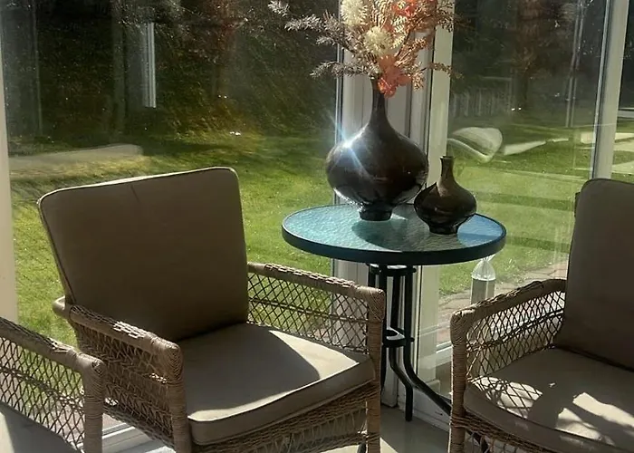 Workers - 7 Bedroom - 15 Beds - 3 Bath Holiday home *