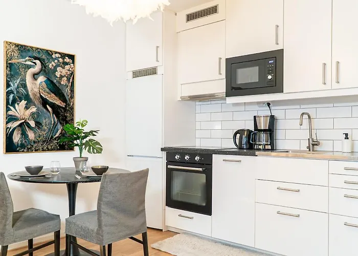 Convenient Duplex In With Privacy & Comfort