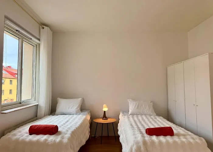 Appartement Workers In