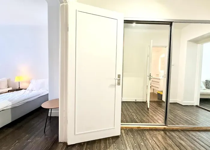 Apartamento The Family Flat * 5 Beds * *