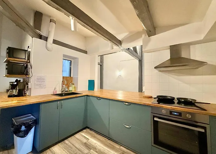 Workers Hq • 7br • 16 Beds • Center Appartement Gotenburg