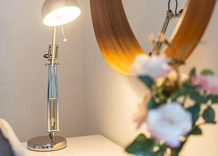 Chic 1br With Balcony In - Prime Location * Gothenburg