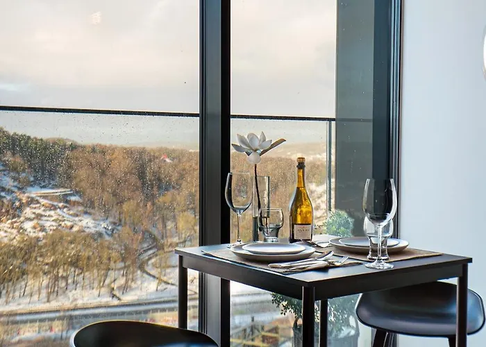 Apartment Design Comfort At Karlatornet, Dream Views