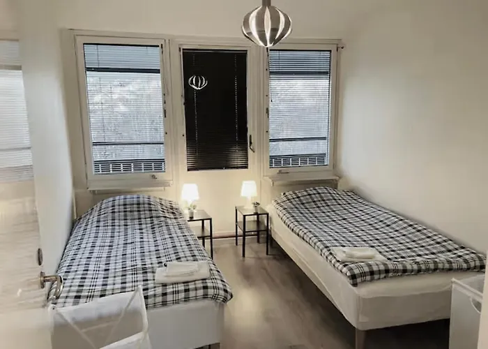 Rymligt Och Haerligt Radhus I