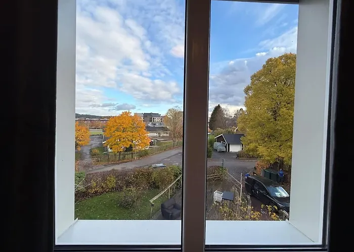 Workers - 3 Bedroom - 7 Beds - Tv In Each - Parking Gothenburg