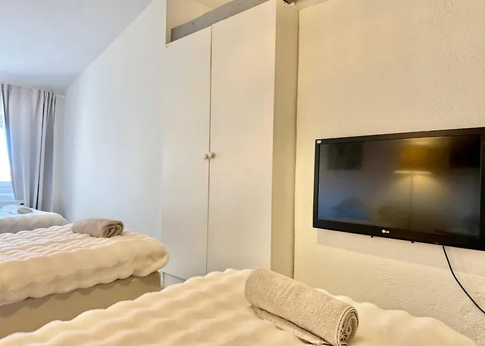 Appartement Workers Hq • 7br • 16 Beds • Center Gotenburg