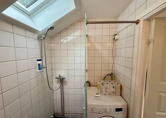 Workers - 2 Bedroom - Free Parking - Near Volvo * Göteborg