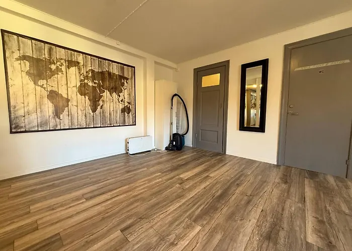 Appartement Workers Hq • 7br • 16 Beds • Center *