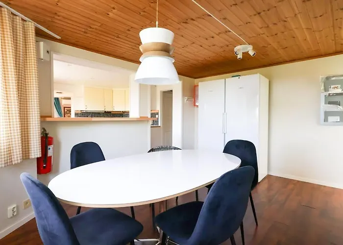 Workers - 8 Beds - Free Parking - Near Volvo Goteborg