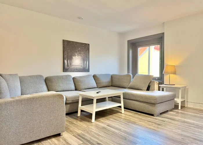 Workers Hq • 7br • 16 Beds • Center Appartement Gotenburg