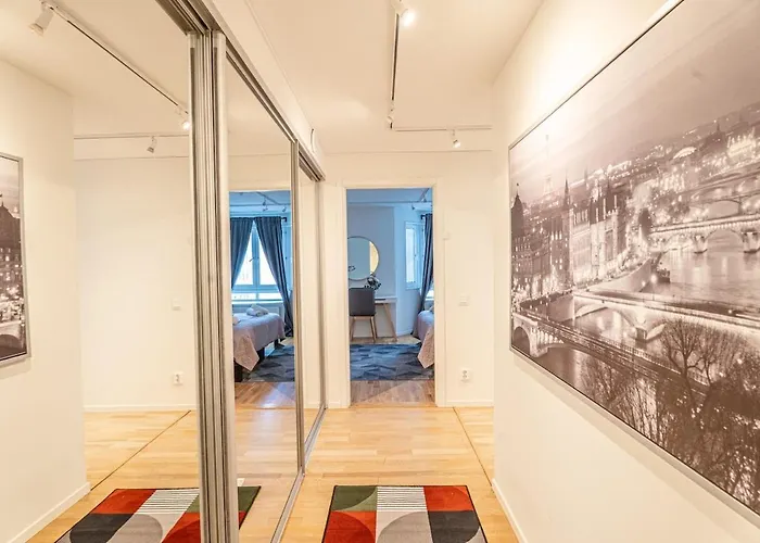 Chic 1br With Balcony In - Prime Location Apartment Gothenburg