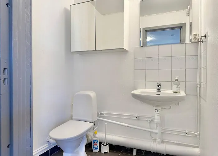 Workers Hq • 7br • 16 Beds • Center Appartement Gotenburg