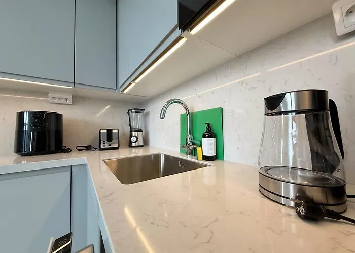 Luxury - Karlatornet - 2 Bedroom - - Gym -