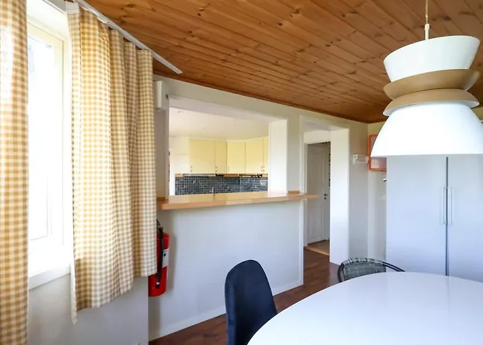 Workers - 8 Beds - Free Parking - Near Volvo *