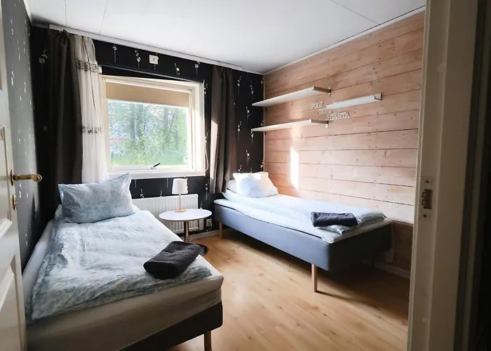 Apartament Workers - 8 Beds - Free Parking - Near Volvo *