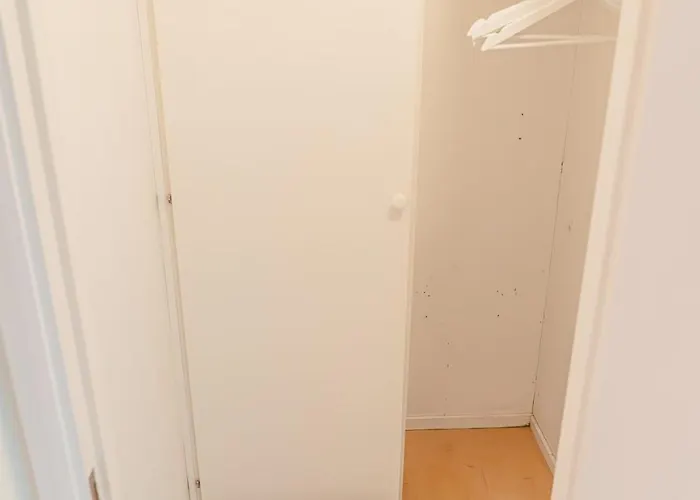 Scandi-boho 1br Calm & Well-connected Location 公寓 *