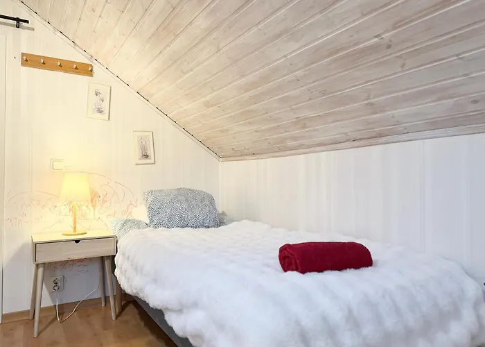 Apartament Workers - 8 Beds - Free Parking - Near Volvo Göteborg