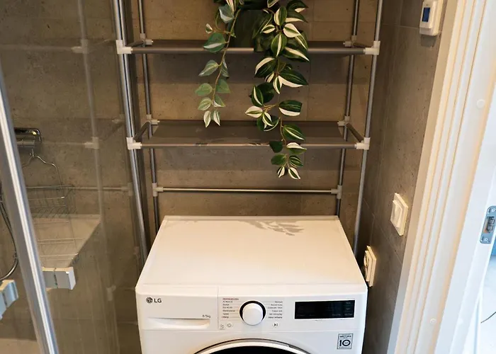 Floor With Rooftop, 1br In Great Location * Göteborg