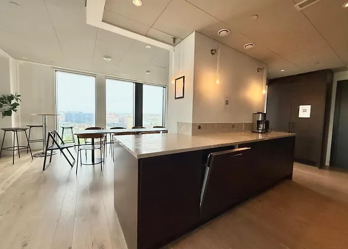 Luxury - Karlatornet - 2 Bedroom - - Gym -