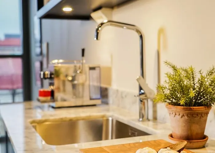 Thoughtfully Fine Designed 1br In Prime Location Gotemburgo