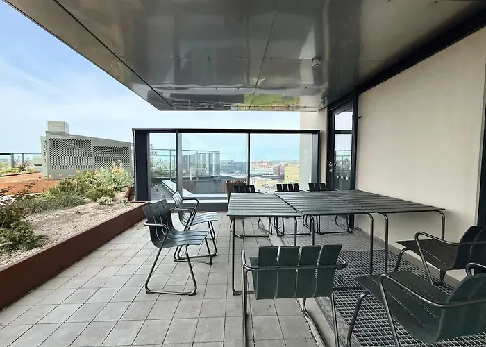 Apartamento Luxury - Karlatornet - 2 Bedroom - - Gym -