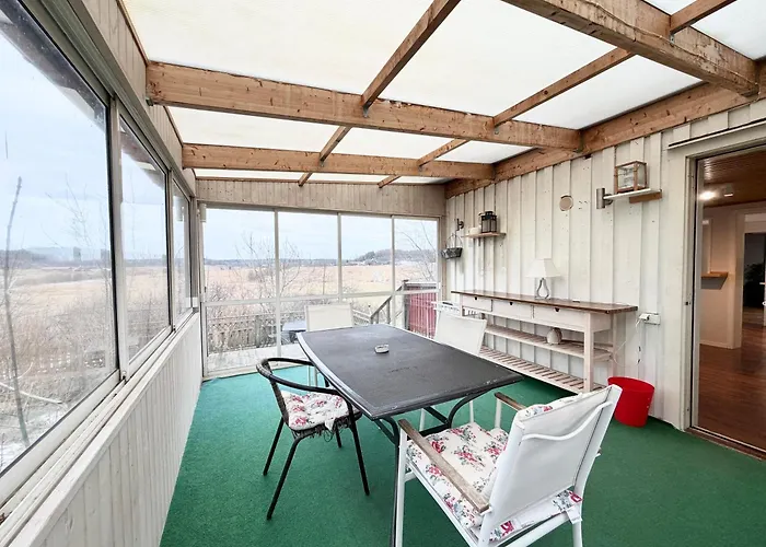 Workers - 8 Beds - Free Parking - Near Volvo * Goteborg