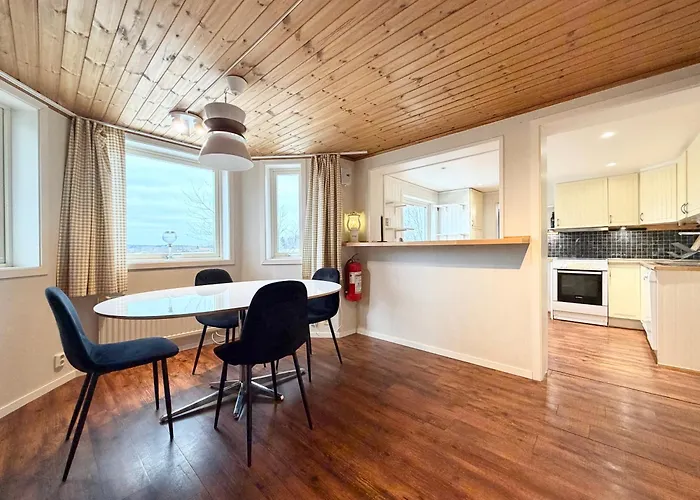 Workers - 8 Beds - Free Parking - Near Volvo Appartamento Goteborg