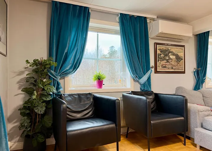 Workers - 8 Beds - Free Parking - Near Volvo