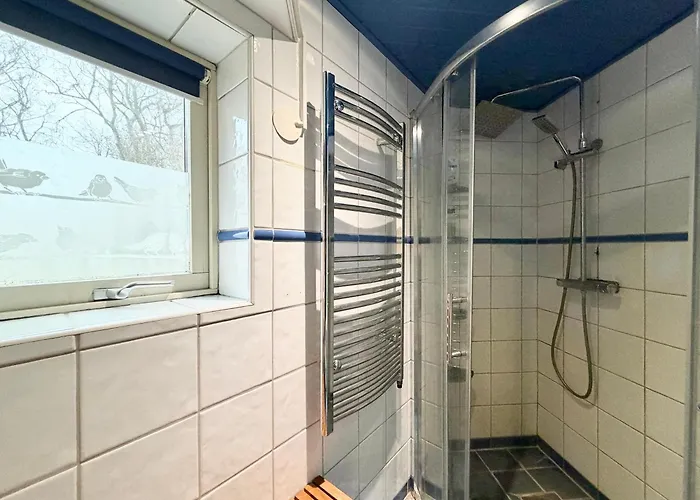 Appartamento Workers - 8 Beds - Free Parking - Near Volvo