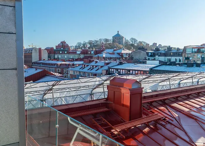 Floor With Rooftop, 1br In Great Location *