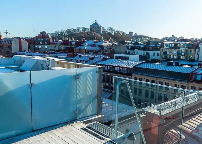 Floor With Rooftop, 1br In Great Location * 哥德堡