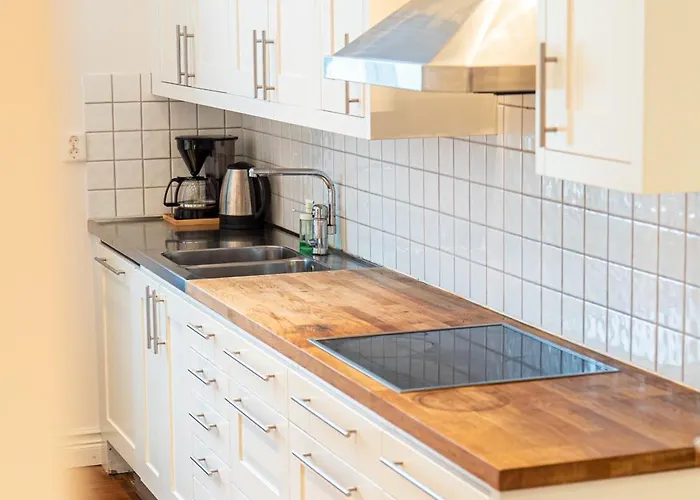 Grand 3br At Vasaplatsen Appartamento Goteborg