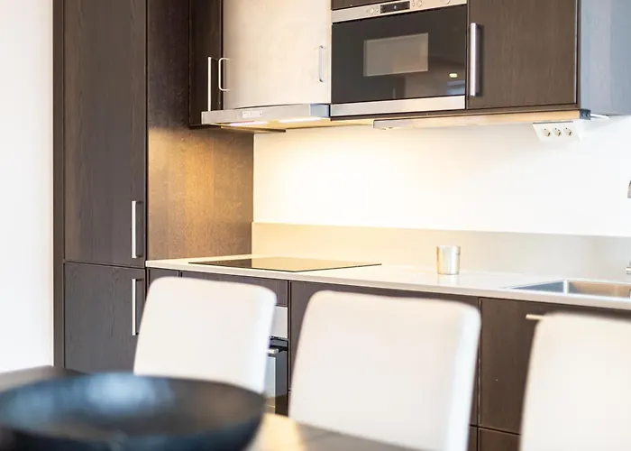 Big Bright Loft On Andra Langgatan