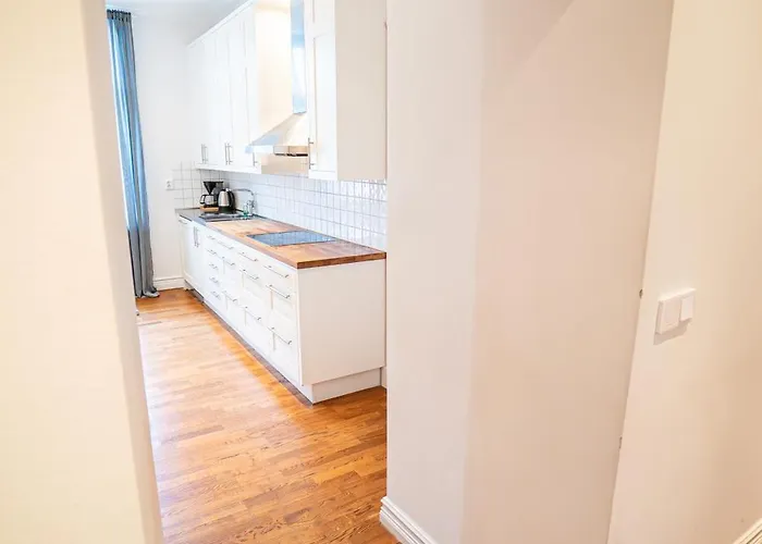 Grand 3br At Vasaplatsen