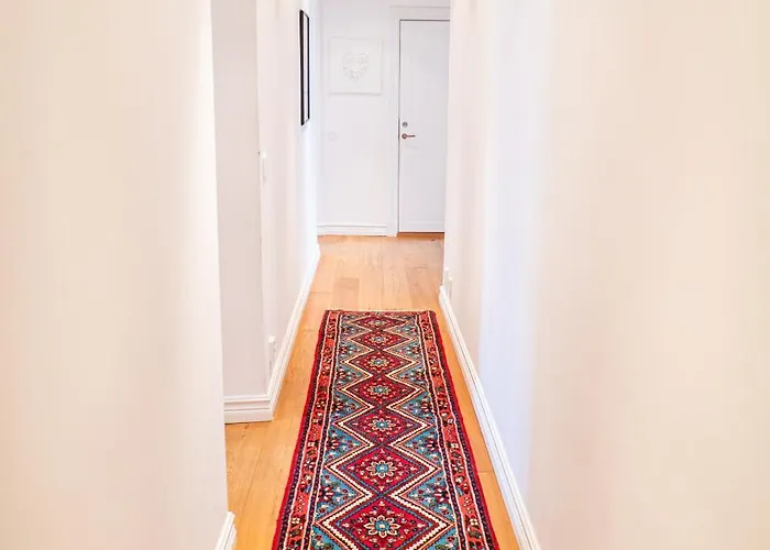 Grand 3br At Vasaplatsen 예테보리