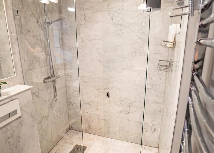 아파트 Grand 3br At Vasaplatsen 예테보리