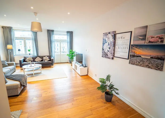 Grand 3br At Vasaplatsen Goteborg