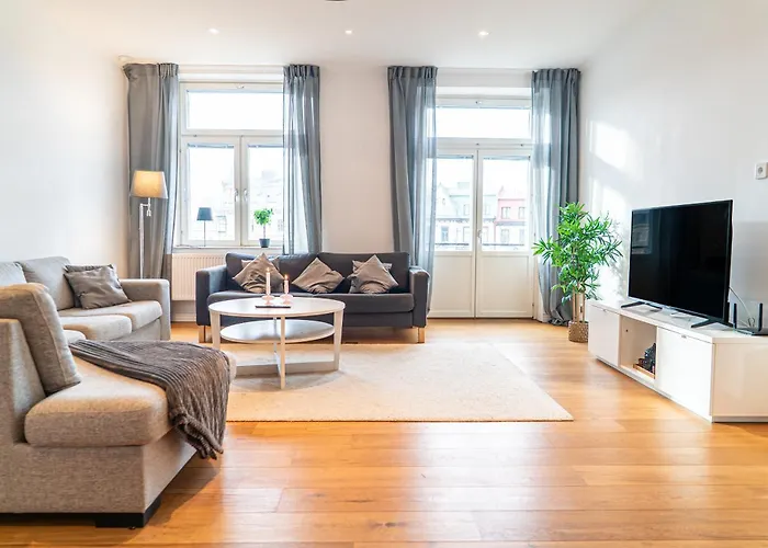 Grand 3br At Vasaplatsen 아파트