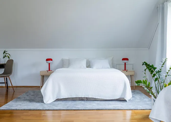 Apartman Near Sea And Nature, Free Parking & Cleaning *