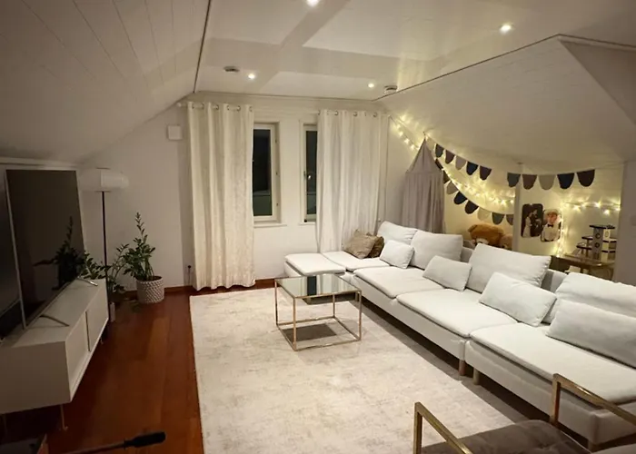 Modern Near City&nature Villa Goteborg