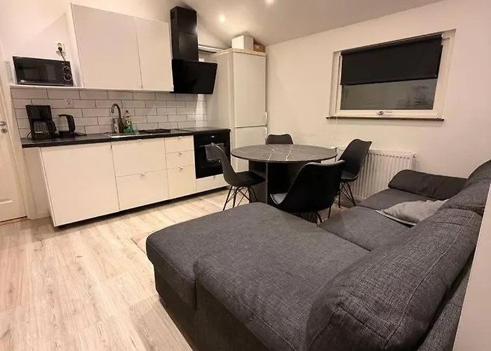 度假居 Workers Stay - Housing For Workers Gothenburg 哥德堡