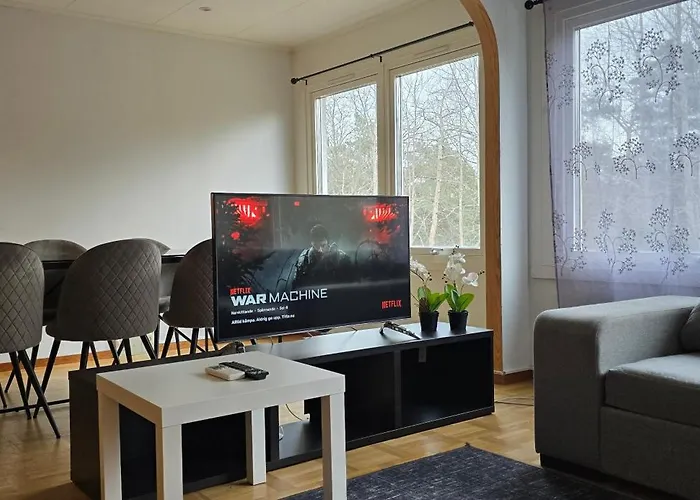 Big Townhouse 10 Дом отдыха *