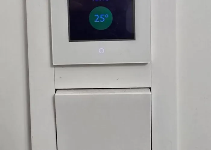 Villa Spacious 7br With Parking For Large Groups *