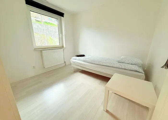 Workers Stay - Temporary Accommodation Gothenburg Vakantiehuis