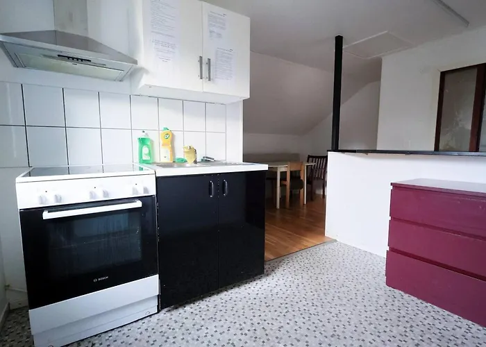 Workers Stay - Temporary House Moelndal 度假居 哥德堡