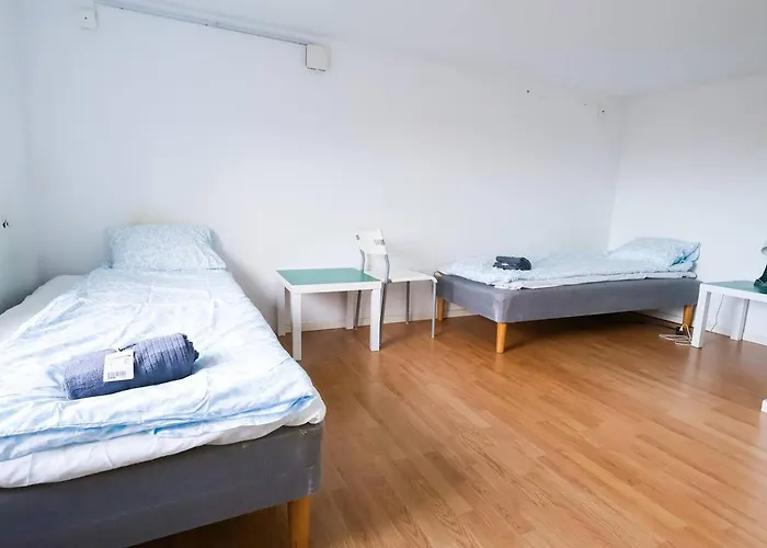 Workers Stay - Temporary House Moelndal 度假居 哥德堡