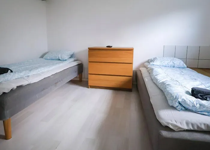 Workers Stay - Temporary House Moelndal 度假居 哥德堡