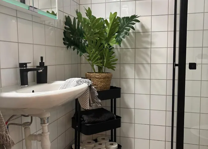 Inviting For 4 Near Liseberg #1001 Appartamento *