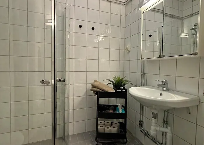 Cozy 1-bedroom That Sleeps 4 People #1201 Апартаменты *