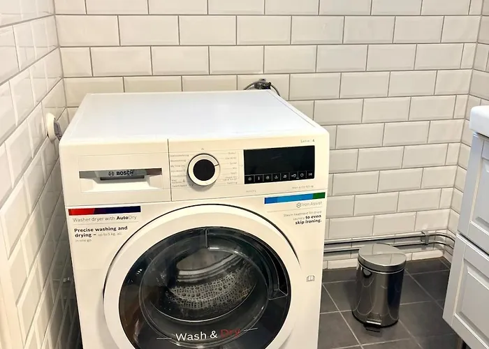 Charmigt Naera Station - 11 Minuter Liseberg * 예테보리